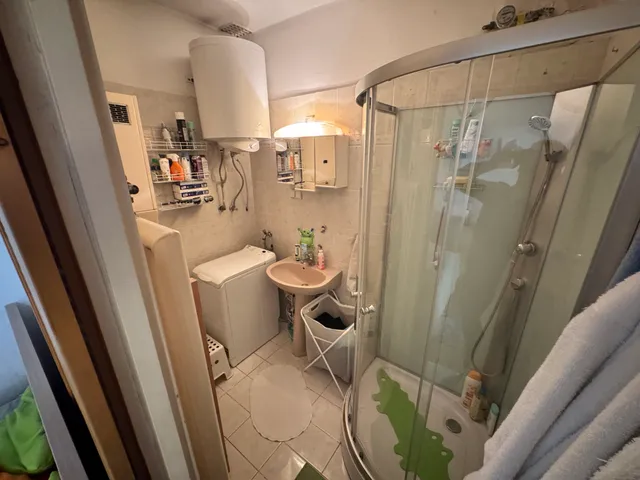Eladó lakás Budapest VI. kerület 52 nm
