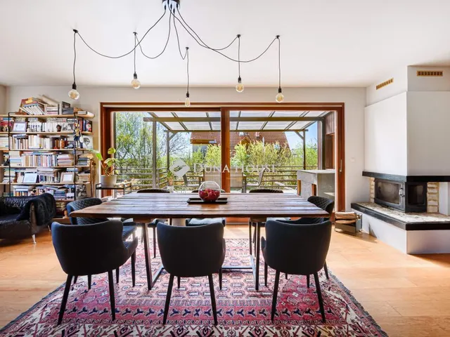 Eladó ház Budaörs, Tűzkőhegyi utca 285 nm