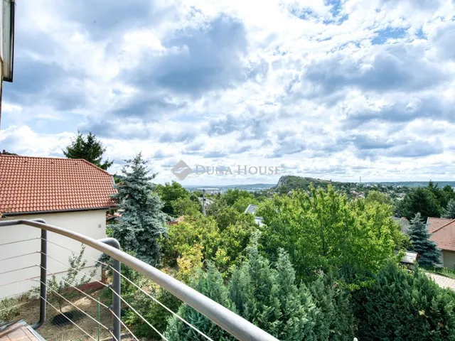 Eladó ház Budaörs, Hold utca 585 nm