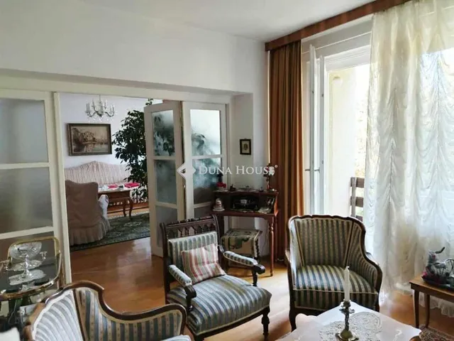 Eladó lakás Budapest II. kerület 120 nm
