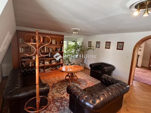 Kiadó ház Budapest II. kerület, Gábor Áron utca 542 nm