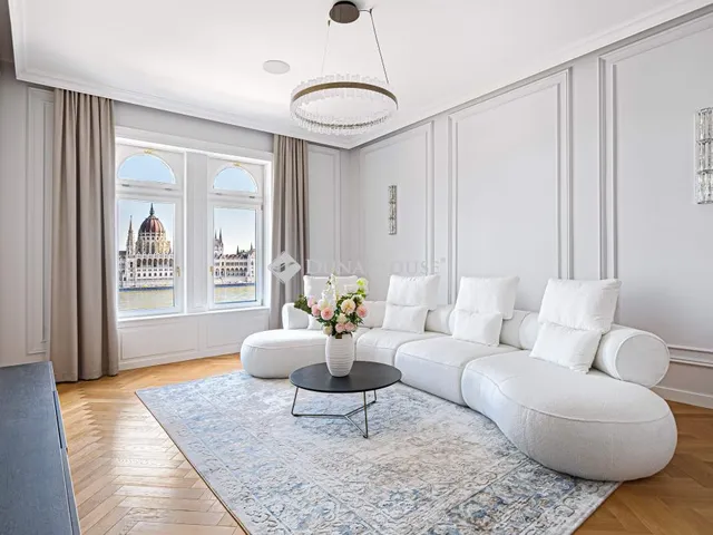 Eladó lakás Budapest II. kerület 92 nm