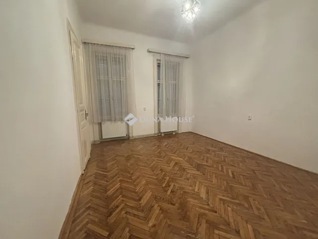 Kiadó lakás Budapest VII. kerület 75 nm