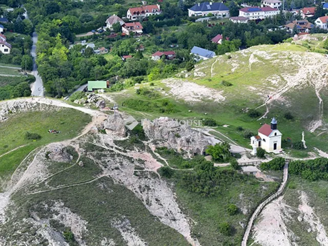 Eladó telek Budaörs, Kőszikla utca 262 nm