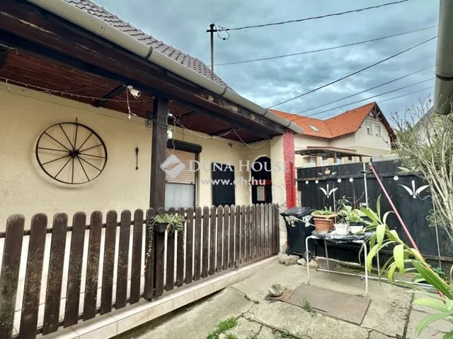 Eladó ház Pilisborosjenő 90 nm