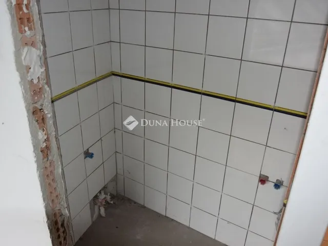 Eladó ház Szentendre 590 nm