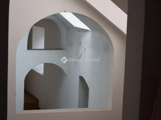 Eladó ház Szentendre 590 nm
