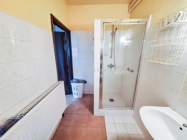 Eladó ház Budapest XVI. kerület 208 nm