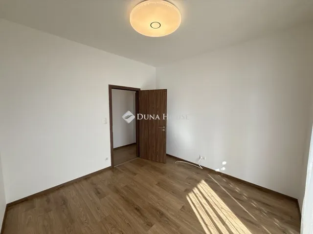 Kiadó lakás Budapest XI. kerület, Nádorkert 73 nm