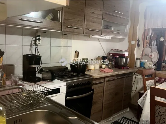 Eladó ház Komárom 80 nm