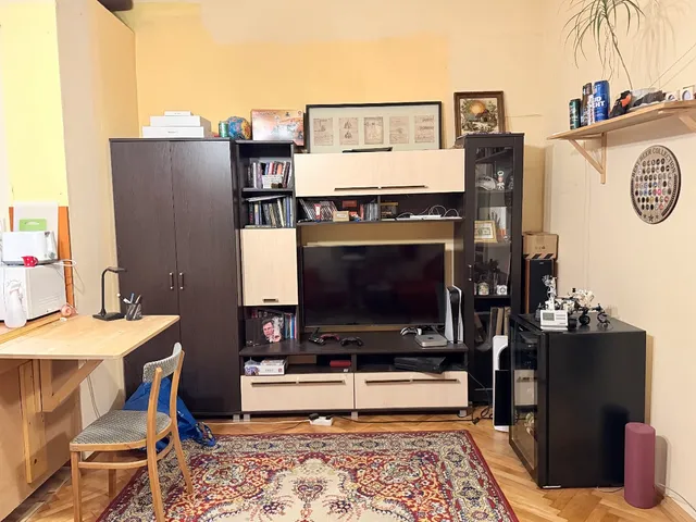 Eladó lakás Budapest VI. kerület 74 nm
