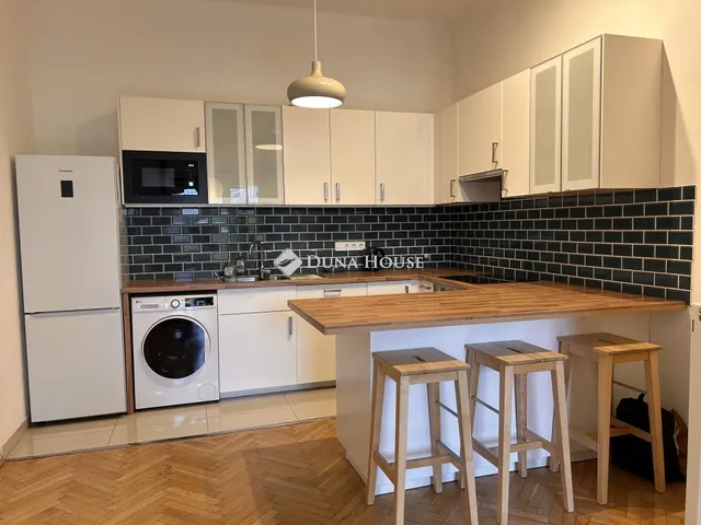 Kiadó lakás Budapest XIII. kerület 92 nm