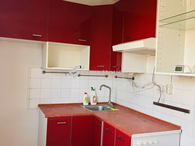 Eladó lakás Tatabánya, Sárberki lakótelep 62 nm