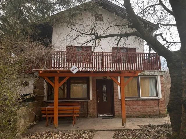 Eladó ház Komárom 81 nm