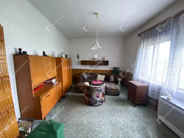 Eladó ház Kapuvár, Garta 161 nm
