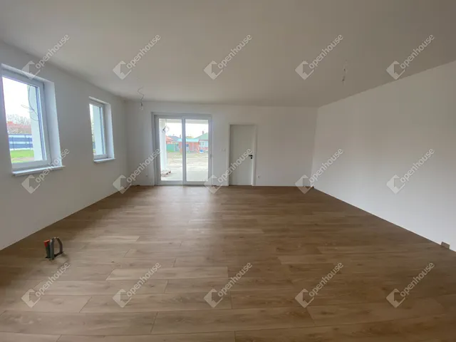 Eladó ház Hédervár 100 nm