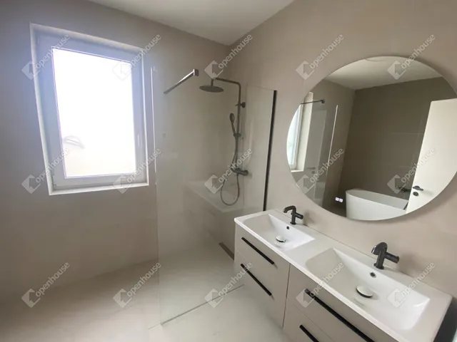 Eladó ház Hédervár 100 nm