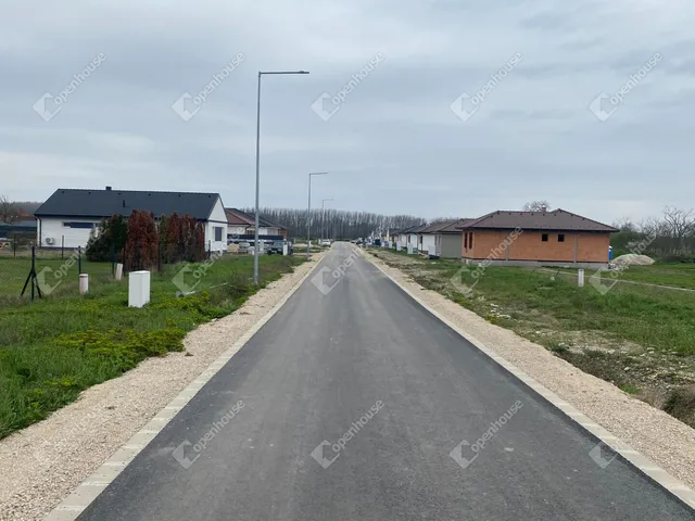 Eladó ház Hédervár 100 nm