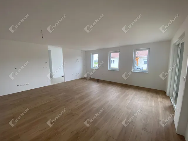 Eladó ház Hédervár 100 nm