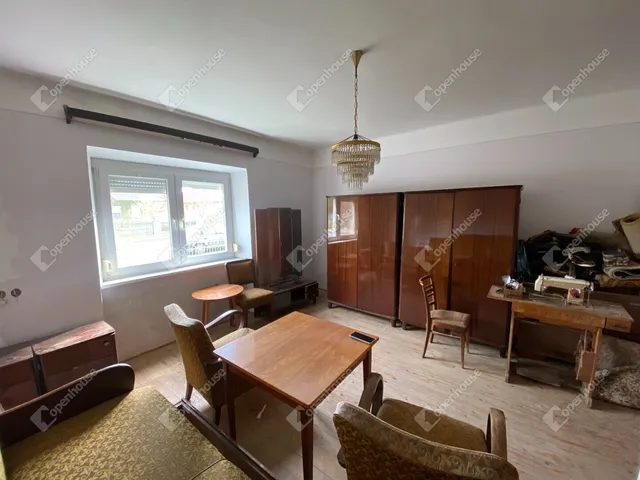 Eladó ház Barbacs 86 nm