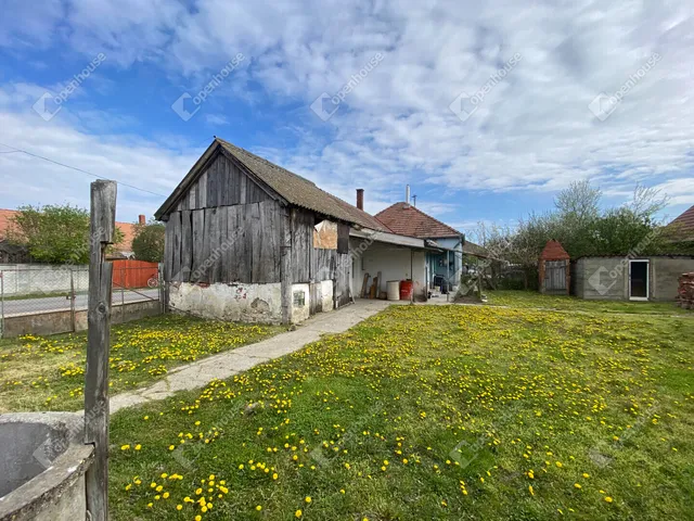 Eladó ház Barbacs 86 nm