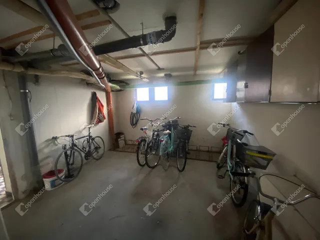 Eladó lakás Mosonmagyaróvár, Városközpont 63 nm