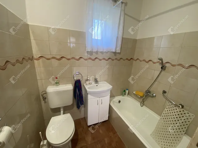 Eladó ház Acsalag 118 nm