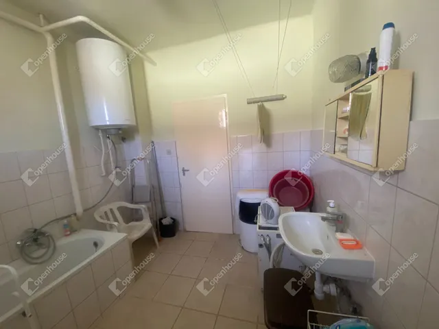 Eladó ház Darnózseli 150 nm