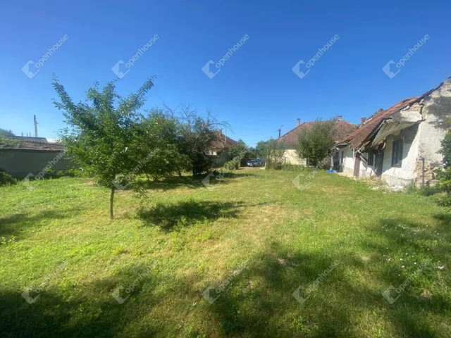 Eladó ház Darnózseli 150 nm