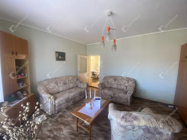 Eladó ház Darnózseli 150 nm