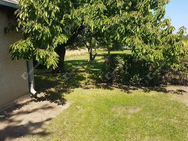 Eladó telek Levél 2222 nm