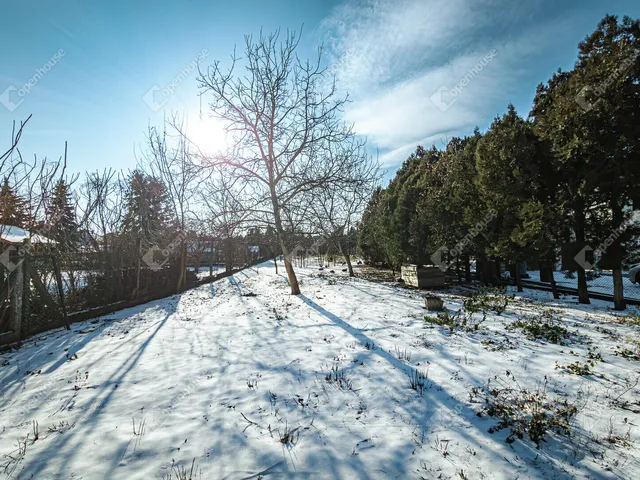 Eladó telek Hegyeshalom 1343 nm