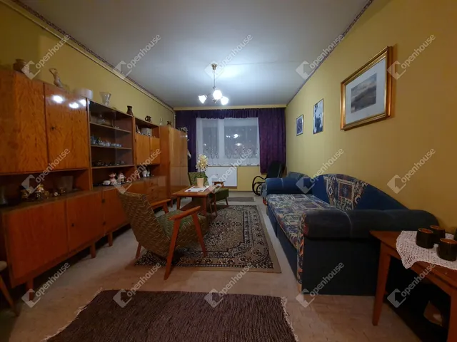 Eladó lakás Mosonmagyaróvár, Városközpont 53 nm