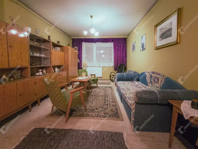 Eladó lakás Mosonmagyaróvár, Városközpont 53 nm