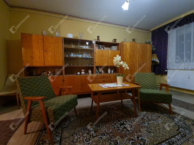 Eladó lakás Mosonmagyaróvár, Városközpont 53 nm