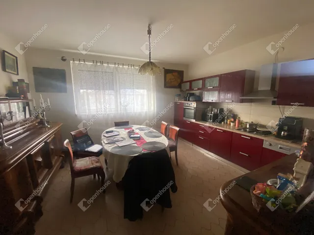 Eladó ház Mosonmagyaróvár, Majorok 142 nm