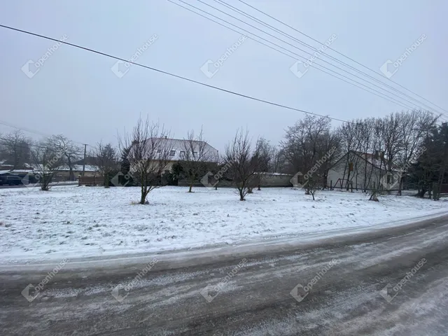 Eladó telek Halászi 723 nm