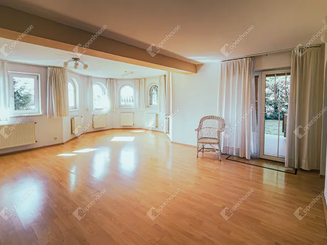 Eladó ház Hegyeshalom 427 nm