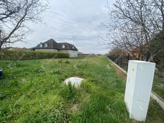 Eladó telek Rábacsécsény 3049 nm