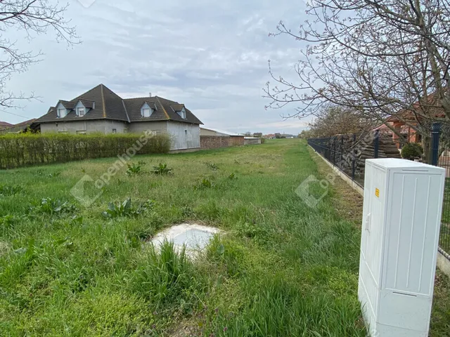 Eladó telek Rábacsécsény 3049 nm