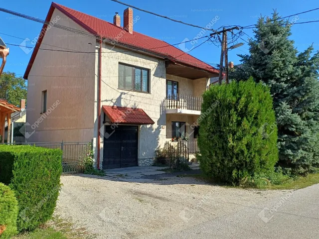 Eladó ház Csorna 180 nm