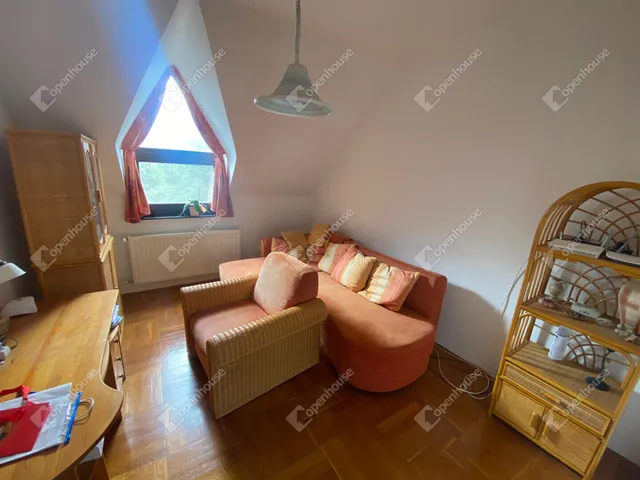 Eladó lakás Győr, Révfalu 131 nm