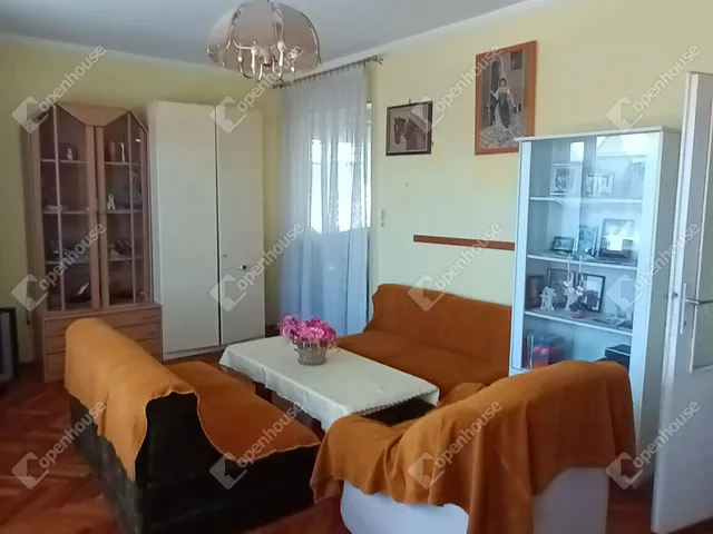 Eladó ház Mosonmagyaróvár, Moson 175 nm