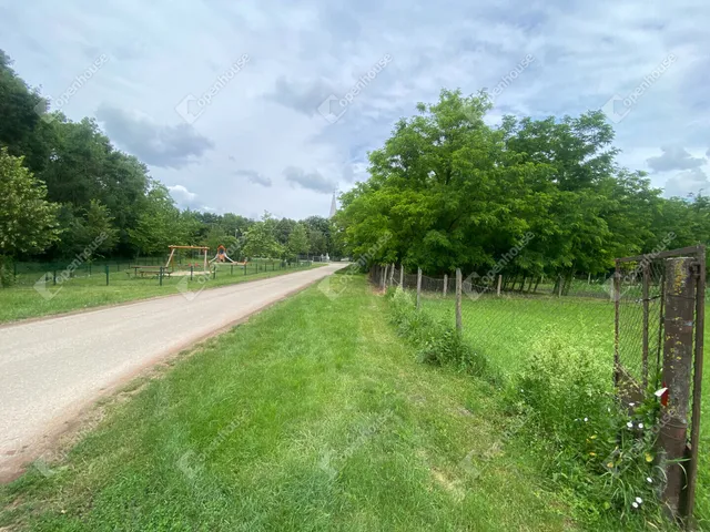 Eladó telek Maglóca 853 nm