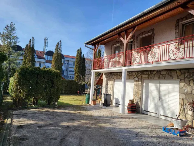 Eladó ház Hévíz 320 nm