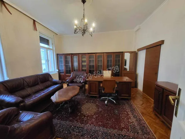 Eladó lakás Keszthely 144 nm