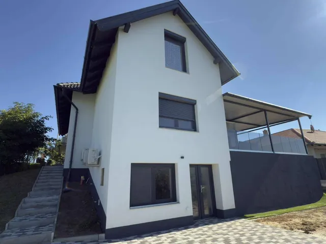 Eladó ház Zalaszentgrót 218 nm