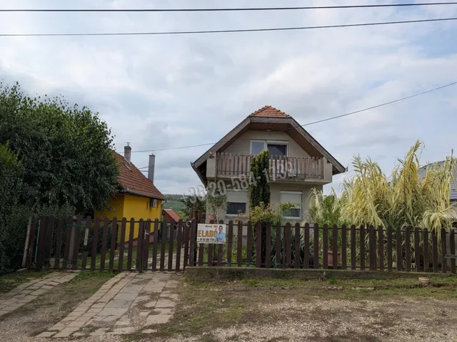 Eladó ház Nemesbük 158 nm