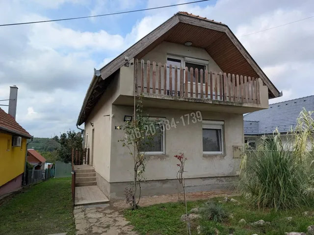 Eladó ház Nemesbük, Szőlőhegyi utca 158 nm