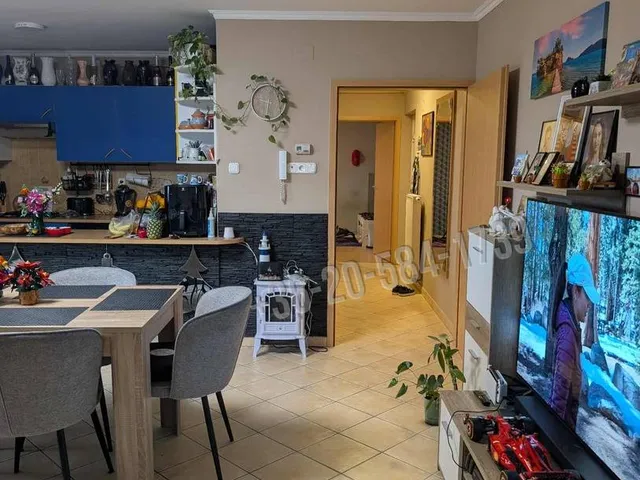 Eladó lakás Sármellék, Barátság lakótelep 72 nm